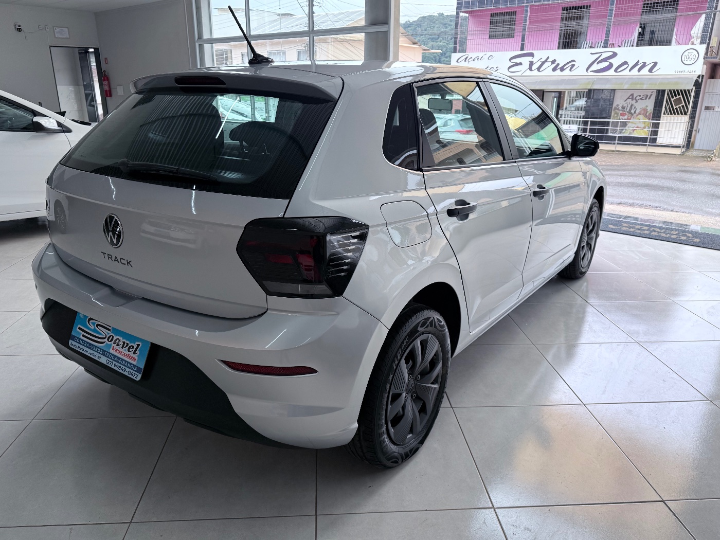 Volkswagen Polo Track 1.0 MPI - Foto 4