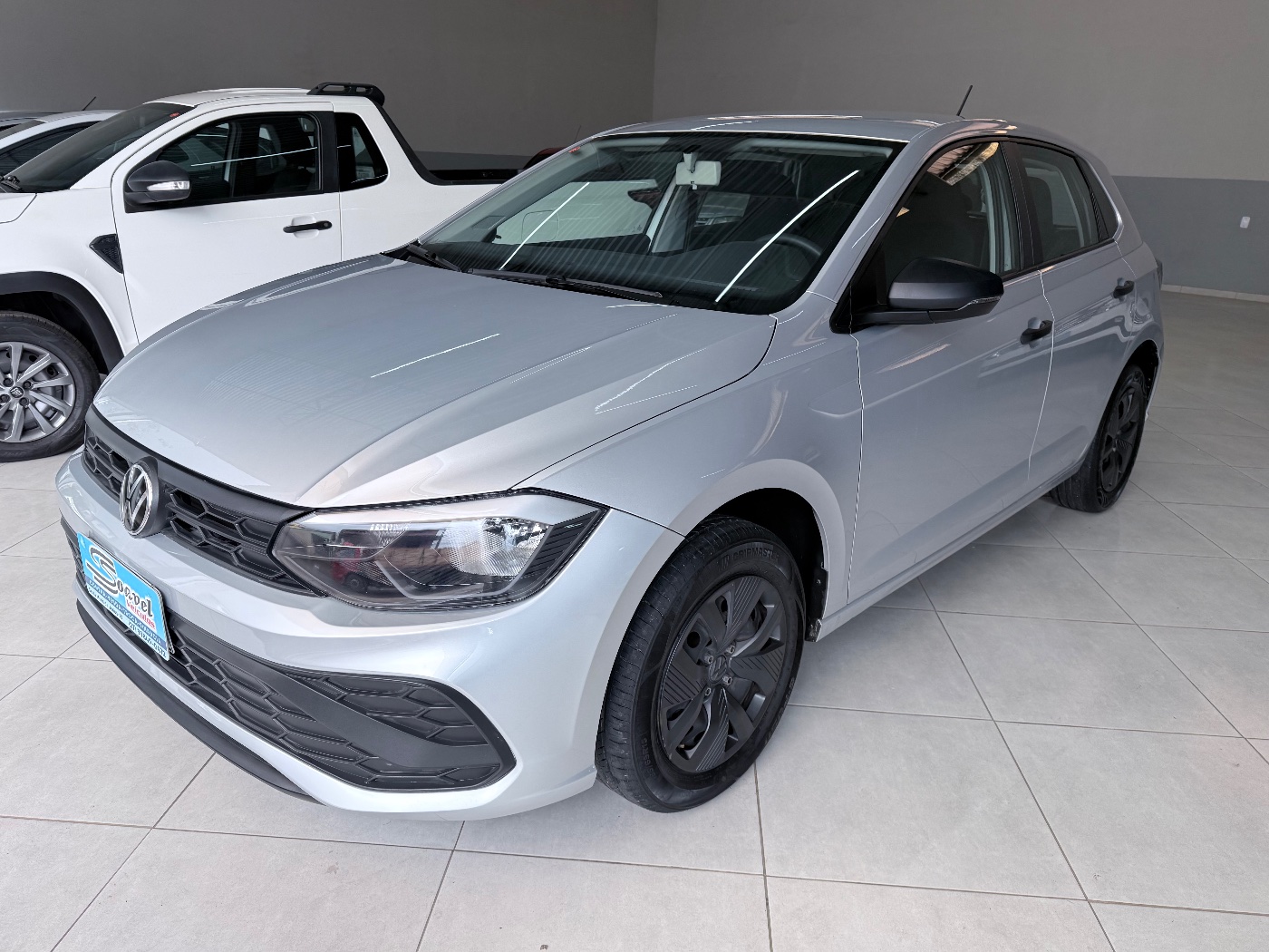Volkswagen Polo Track 1.0 MPI - Foto 2