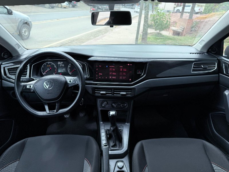 Volkswagen Polo 1.0 - Foto 6